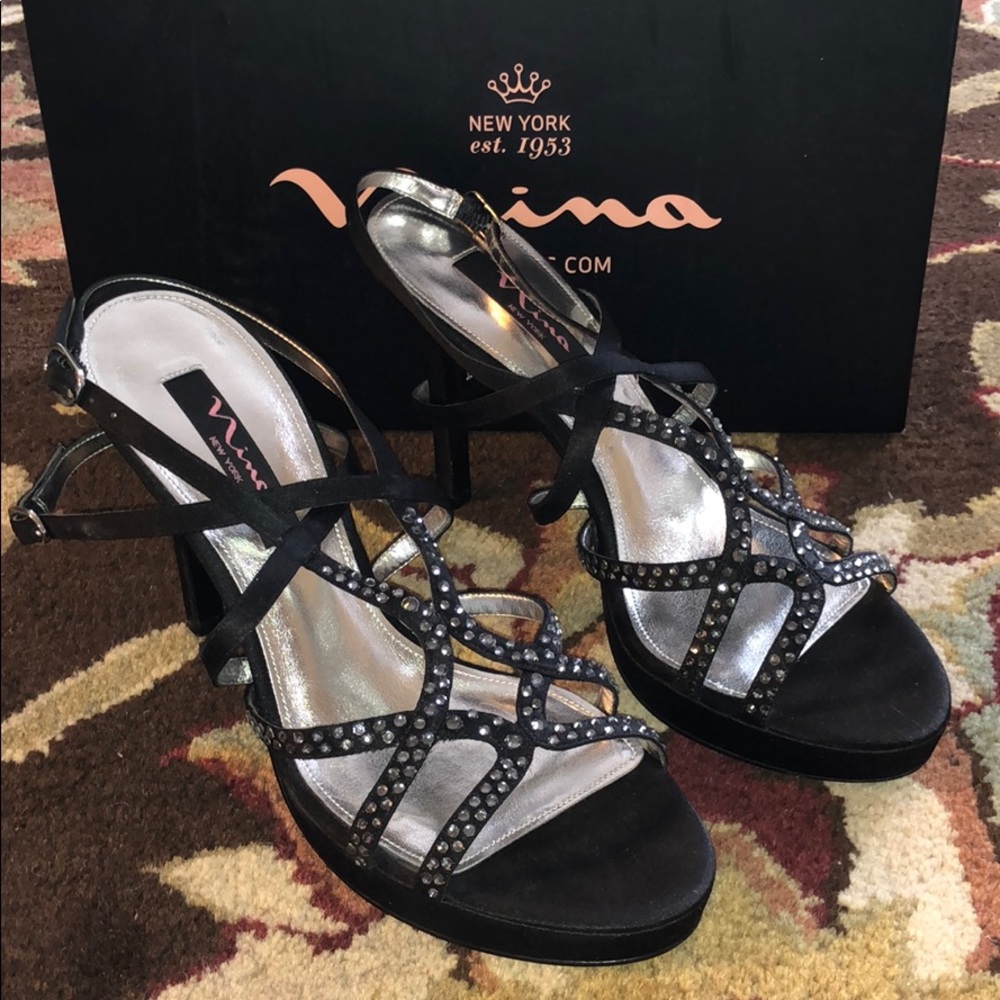 Nib Double Strap Heel - image 1